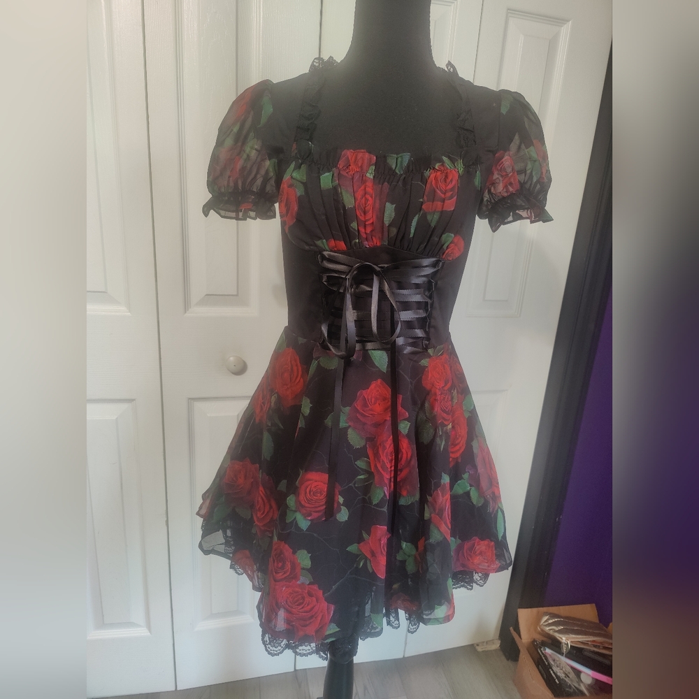 Dolls Kill Widow Spiritual Sacrilege Roses Dress Black Red Goth Emo Milkmaid S
